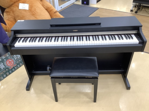 ピアノのYAMAHA