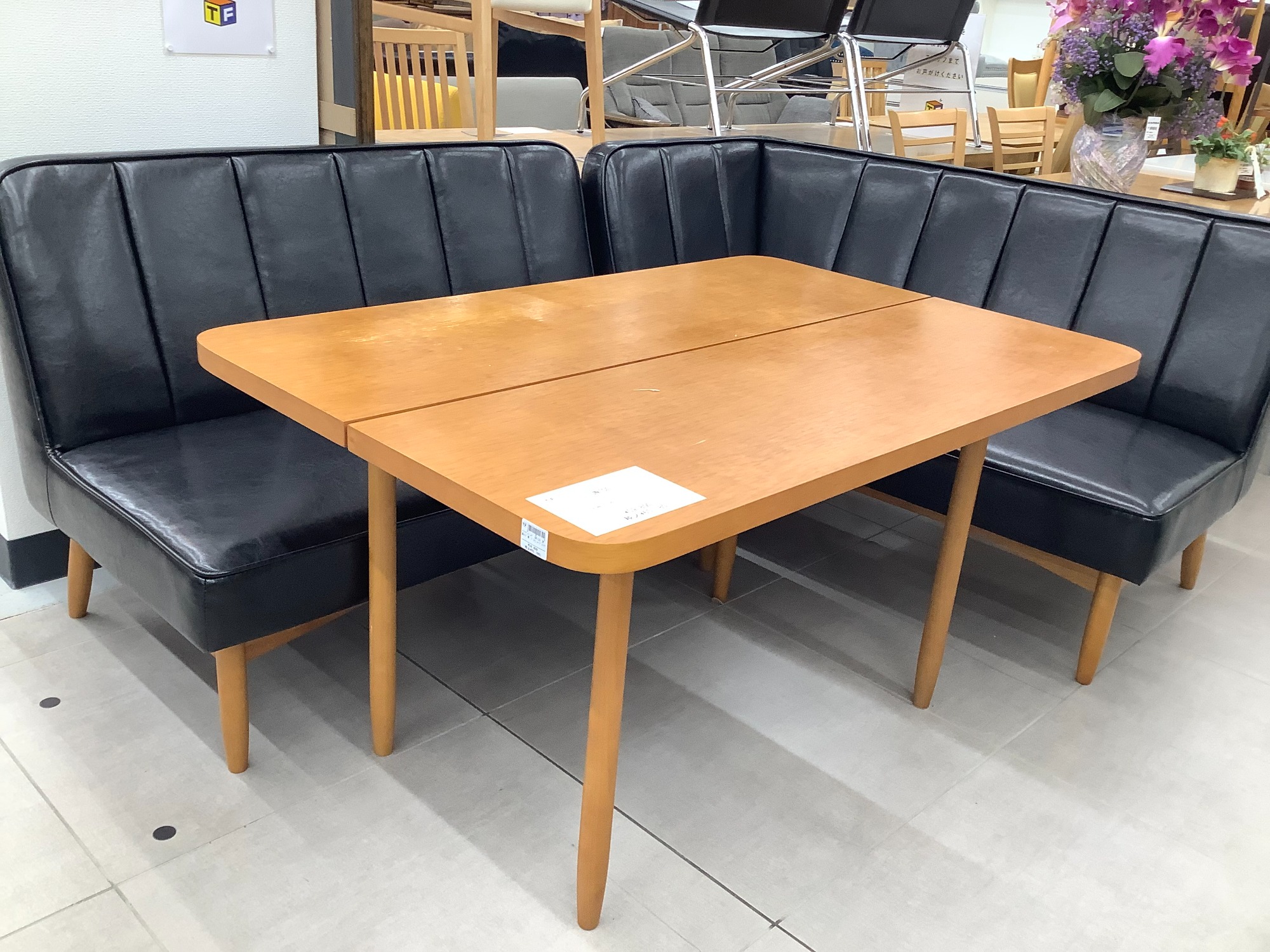 UNICO　ダイニング　5点セット　ナチュラル　【トレファク上福岡】 ハローパーク周船寺店が本日OPENしました！ ハローパーク周船寺店1件目