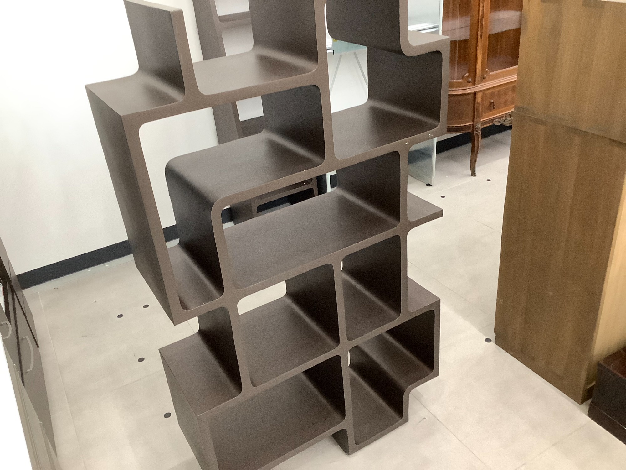 アクタス ACTUS オープンシェルフ 飾り棚 ACTUS(アクタス)で取り扱われていたvario(ヴァリオ) メープル材