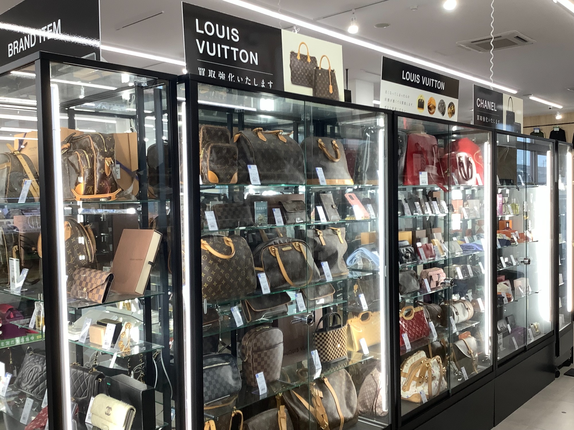 新入荷】LOUIS VUITTON（ルイ ヴィトン）の財布2点をご紹介
