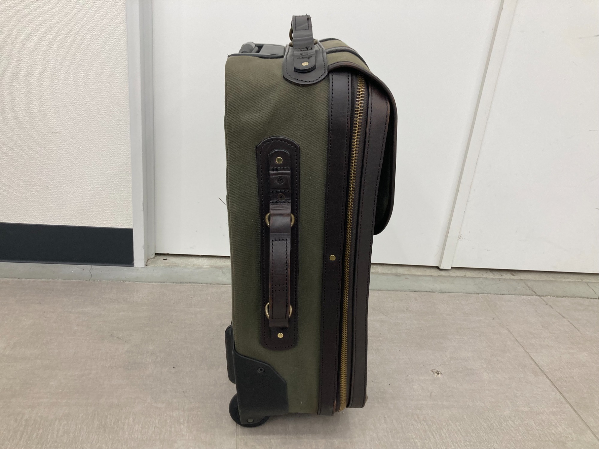 希少品！フィルソン ROLLING CARRY-ON ローリングキャリーオン FILSON フィルソン ローリング キャリーオン バッグ ミディアム