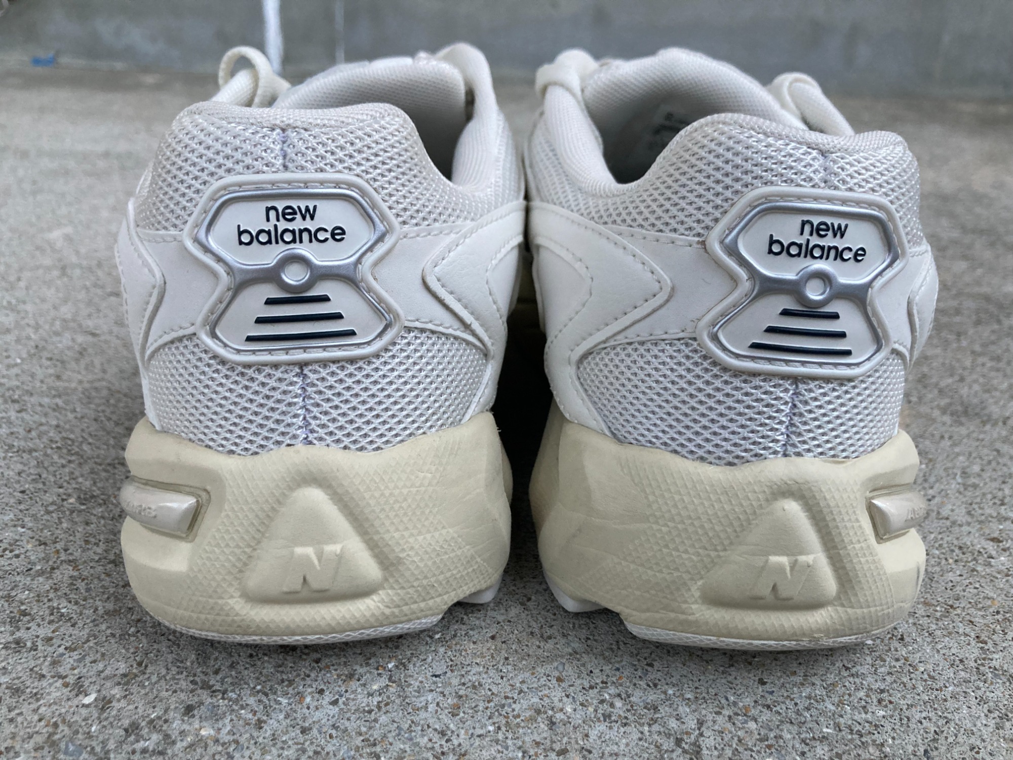 専用ニューバランス18500 中古・古着通販】NEW BALANCE (ニューバランス) ローカット