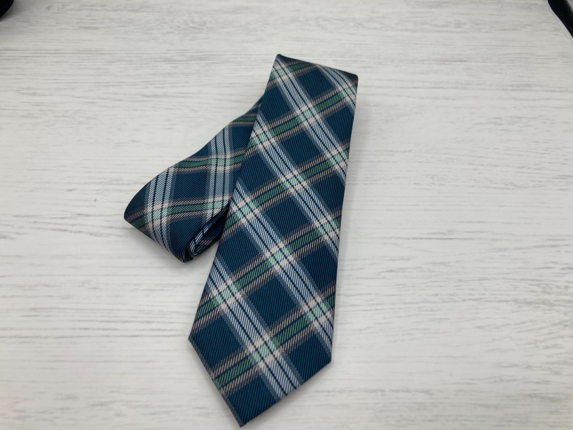 新入荷】GUCCI（グッチ）ネクタイ3本をご紹介いたします！｜2025年12