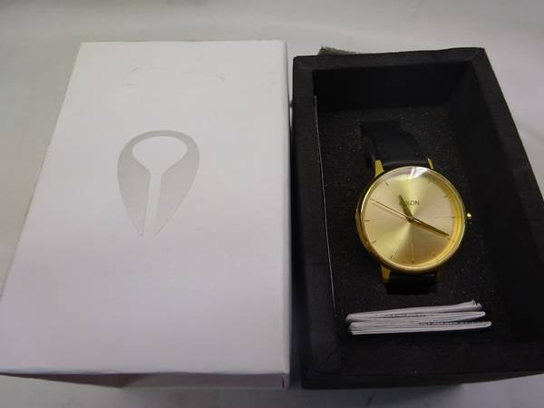 【希少品・稼働品】NIXON×スピリットファイアコラボ ゴールド腕時計 WATCH OF THE WEEK: ニクソンとグレイトフル・デッドのコラボ