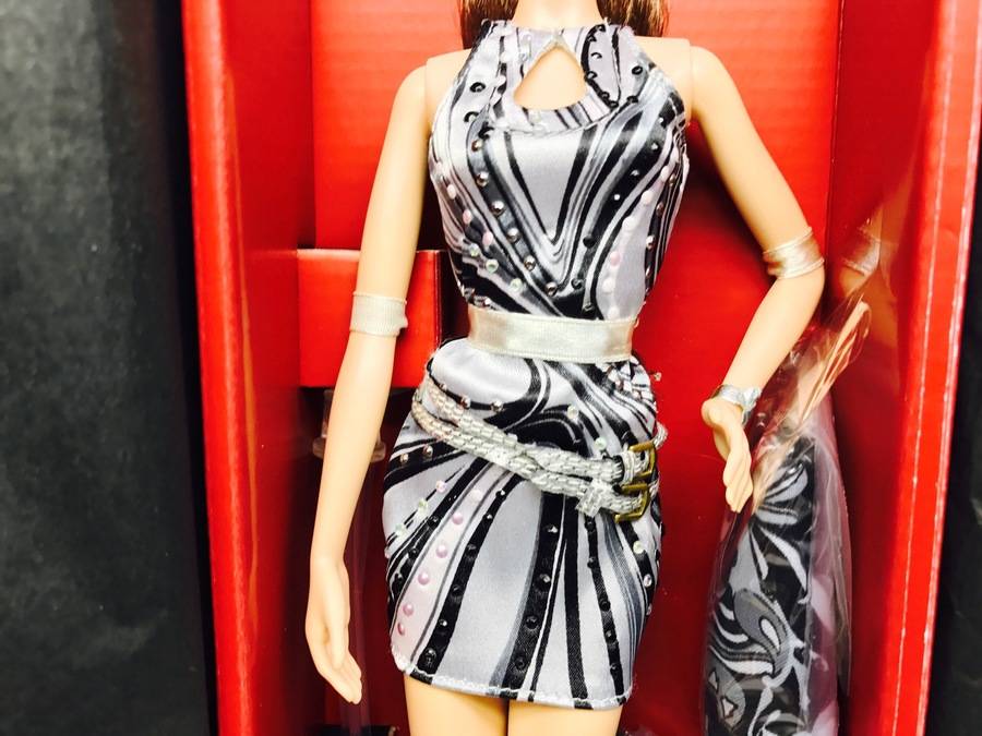 限定300体！！安室奈美恵Barbie人形入荷です！（草加店