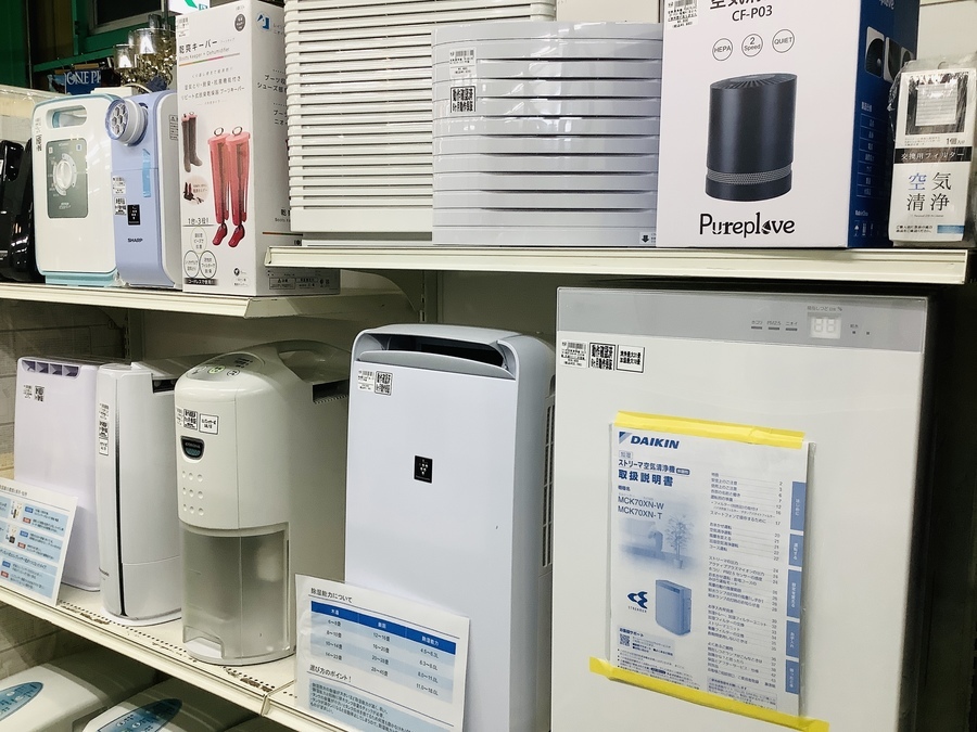 【トレファク中央林間店】 壁掛けエアコン CORONA CSH-N2823R トレファク中央林間店】 壁掛けエアコン CORONA CSH-N2823Rの通販はau