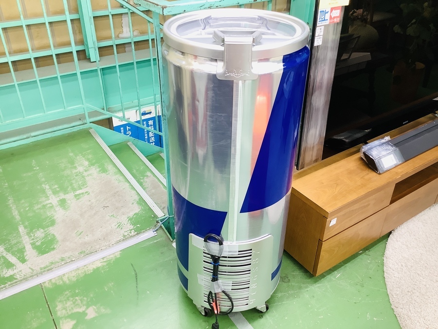 Red Bull（レッドブル）缶型冷蔵庫 RB-CCV2 2016年製 入荷しま