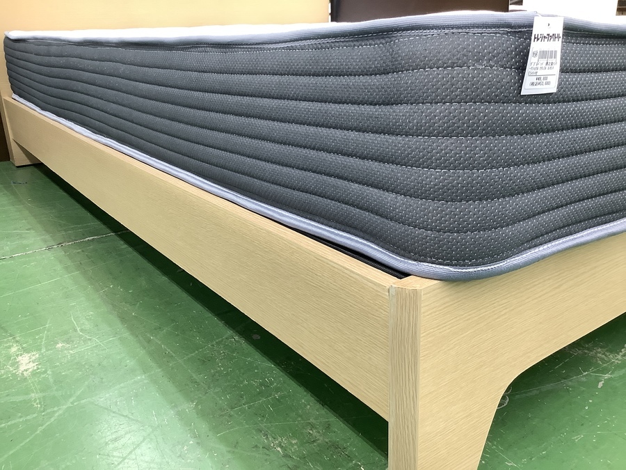 錦之堂（きんしどう）インターナショナル ダブルベッド 入荷しました 