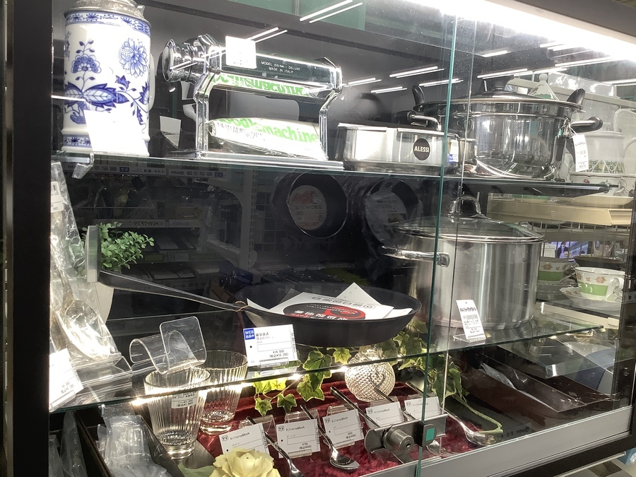 Amway(アムウェイ) 鍋・フライパンセット Queen入荷しました Amway(アムウェイ) 鍋・フライパンセット Queen入荷しました