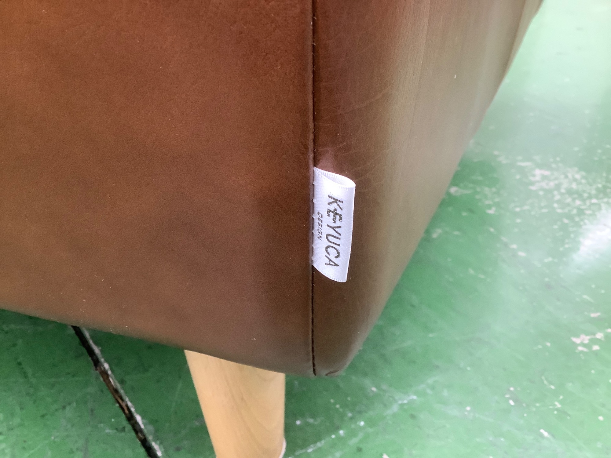 人気合皮ソファー】KEYUCA（ケユカ）2人掛けソファー入荷しました