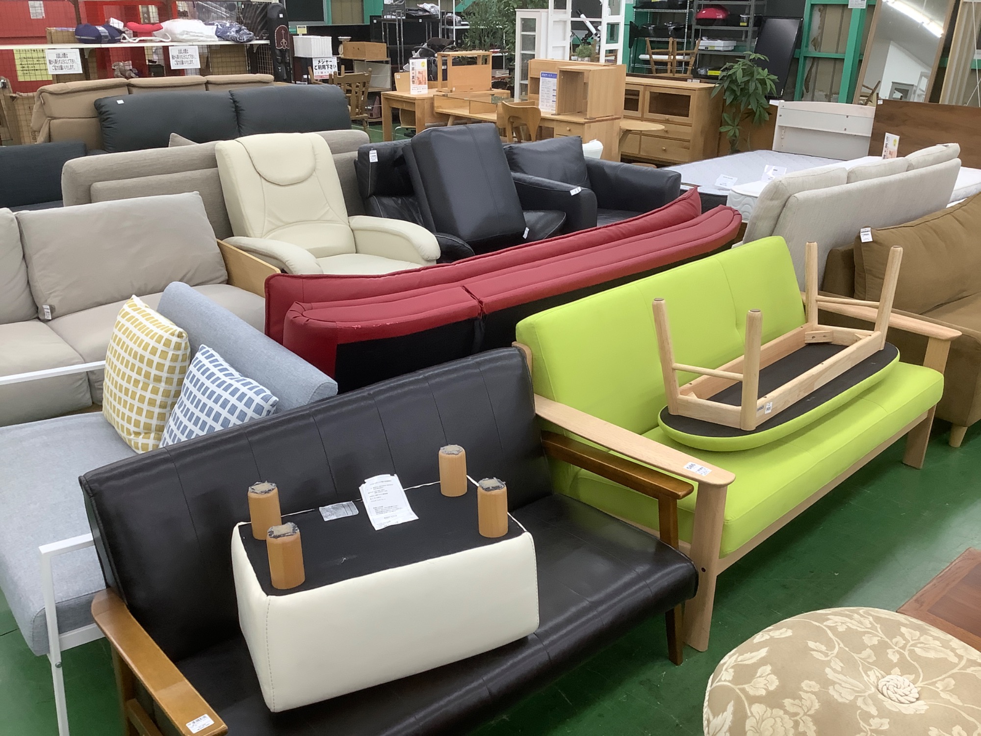 人気合皮ソファー】KEYUCA（ケユカ）2人掛けソファー入荷しました