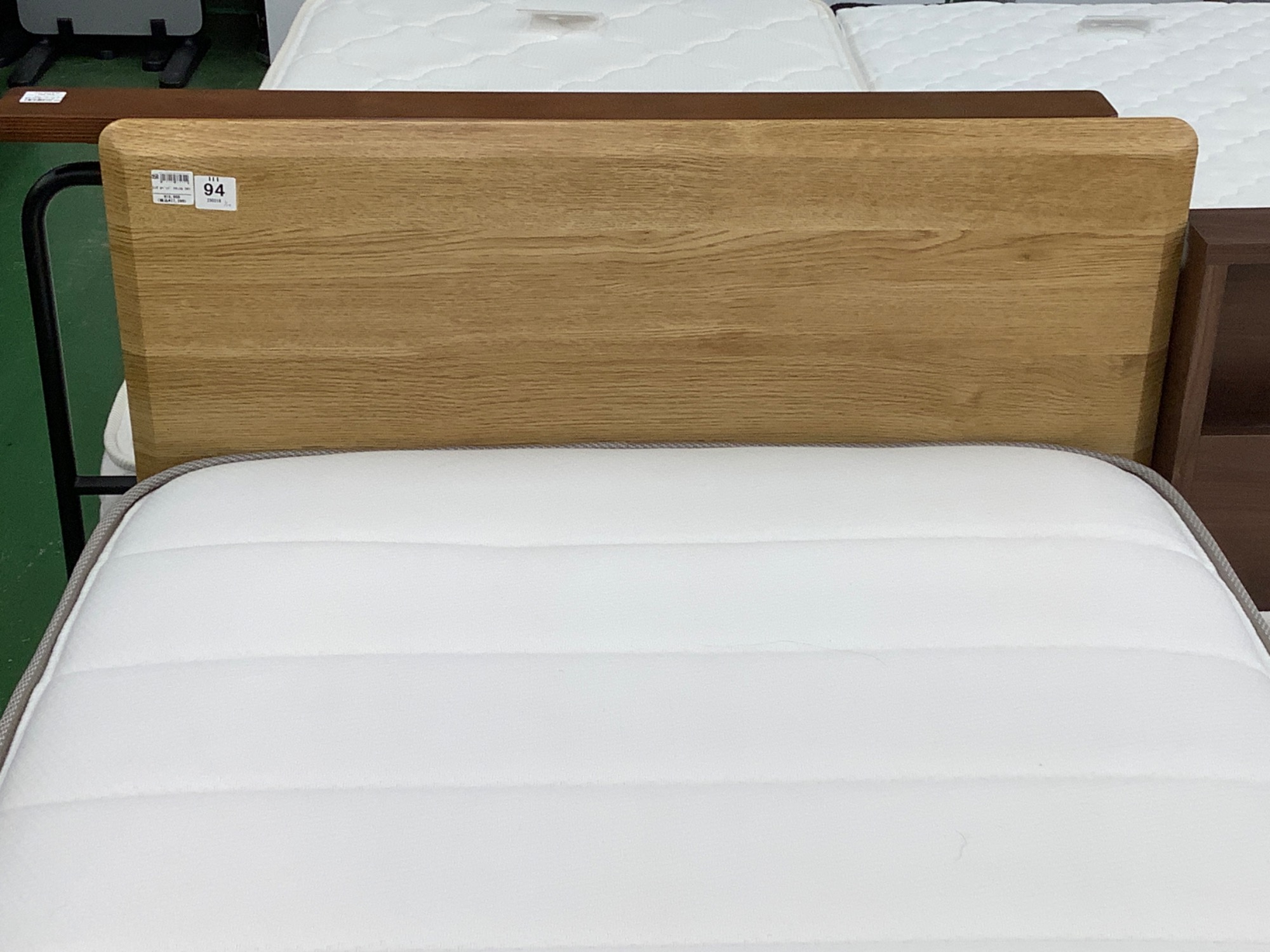 単身用に大活躍】NITORI（ニトリ）シングルベッド入荷しました