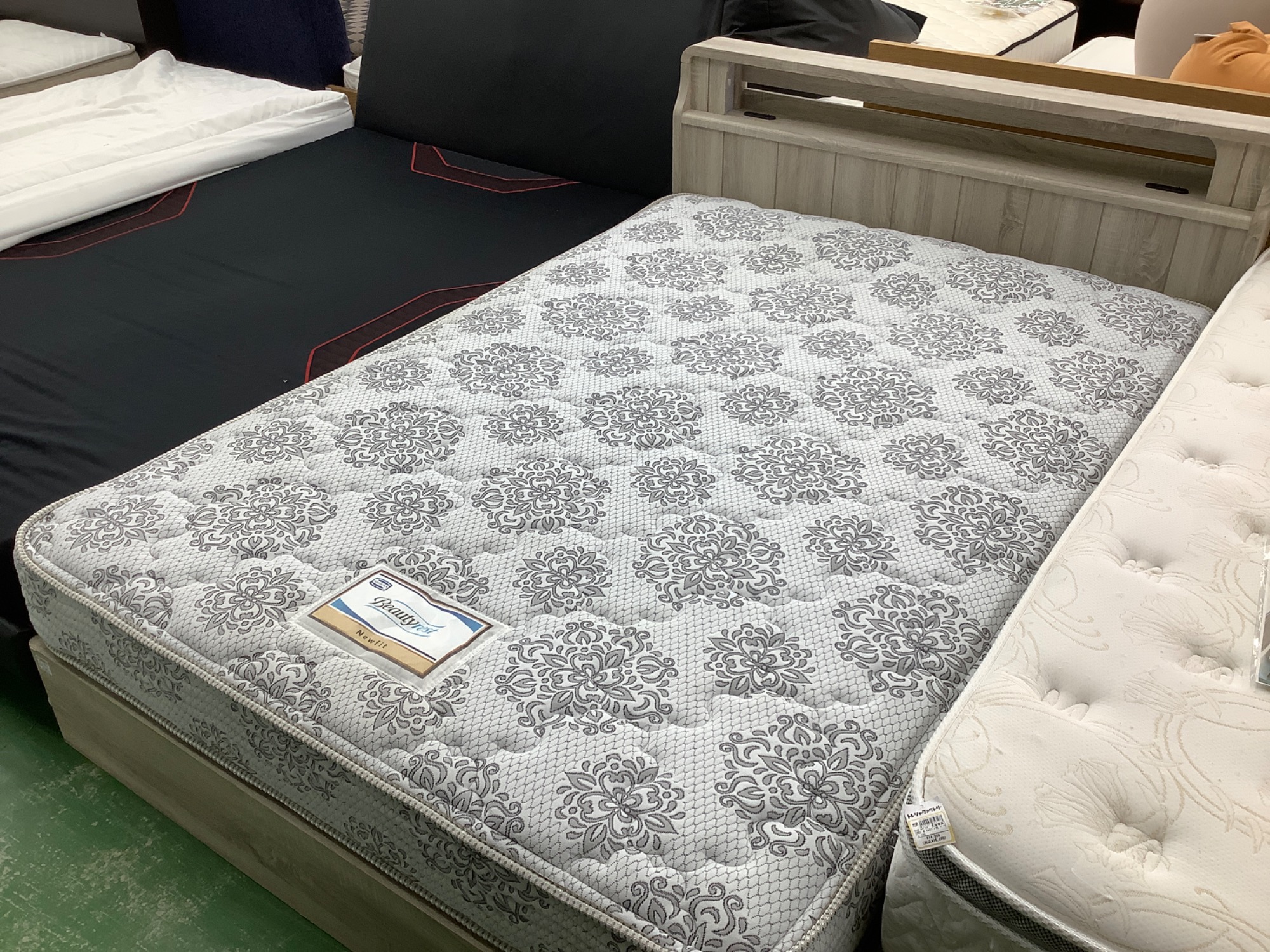 ベッド 入荷 【トレファク草加店】 【公式通販】
