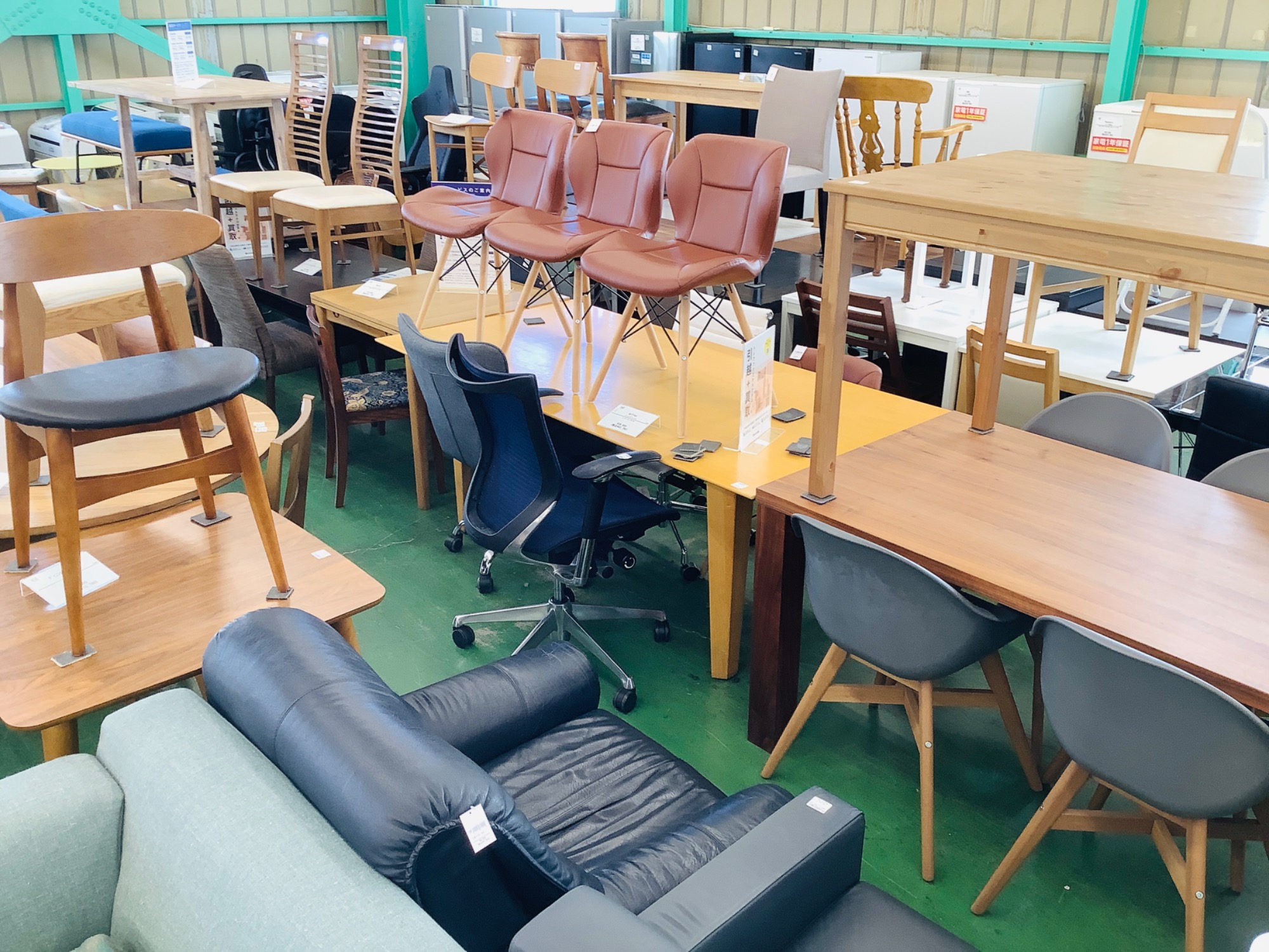 個性派デザイン】IDC OTSUKA（大塚家具）秋田木工 センターテーブル 2