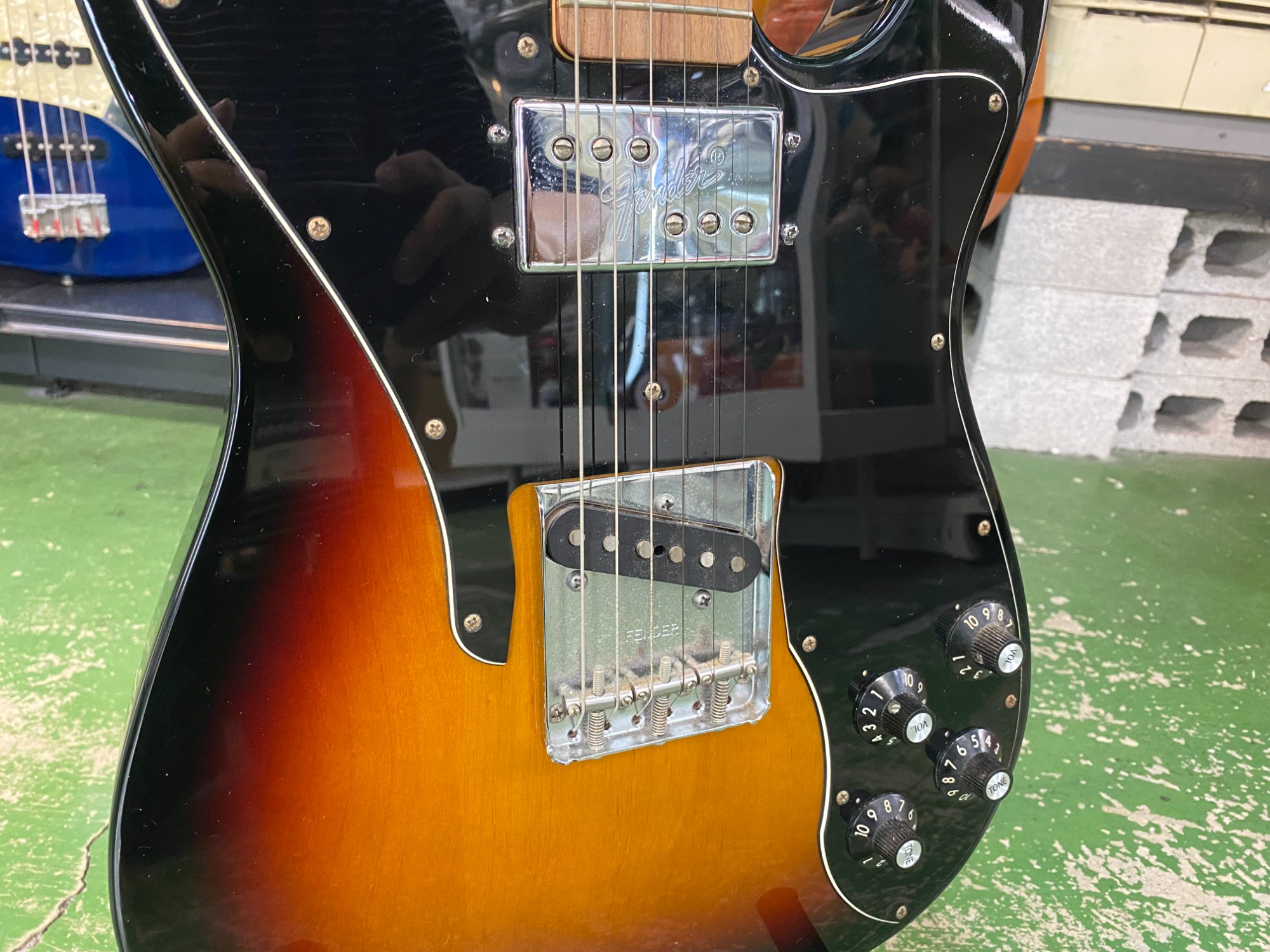 FENDER Classic 72：テレキャスターカスタム買取入荷しました。｜2024