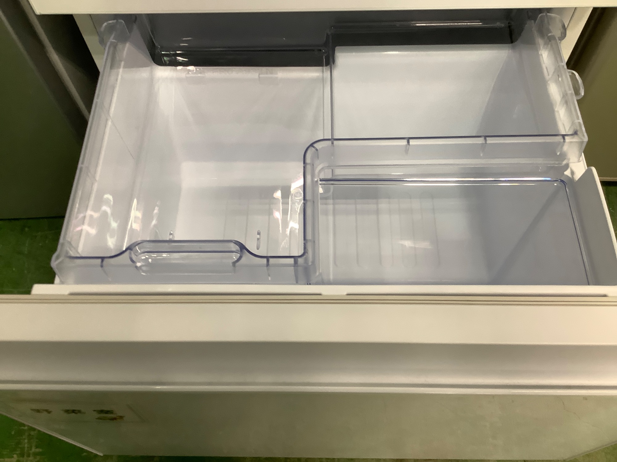 安心の高年式♪】SHARP 3ドア冷蔵庫 SJ-GW35J 2023年製 入荷しました