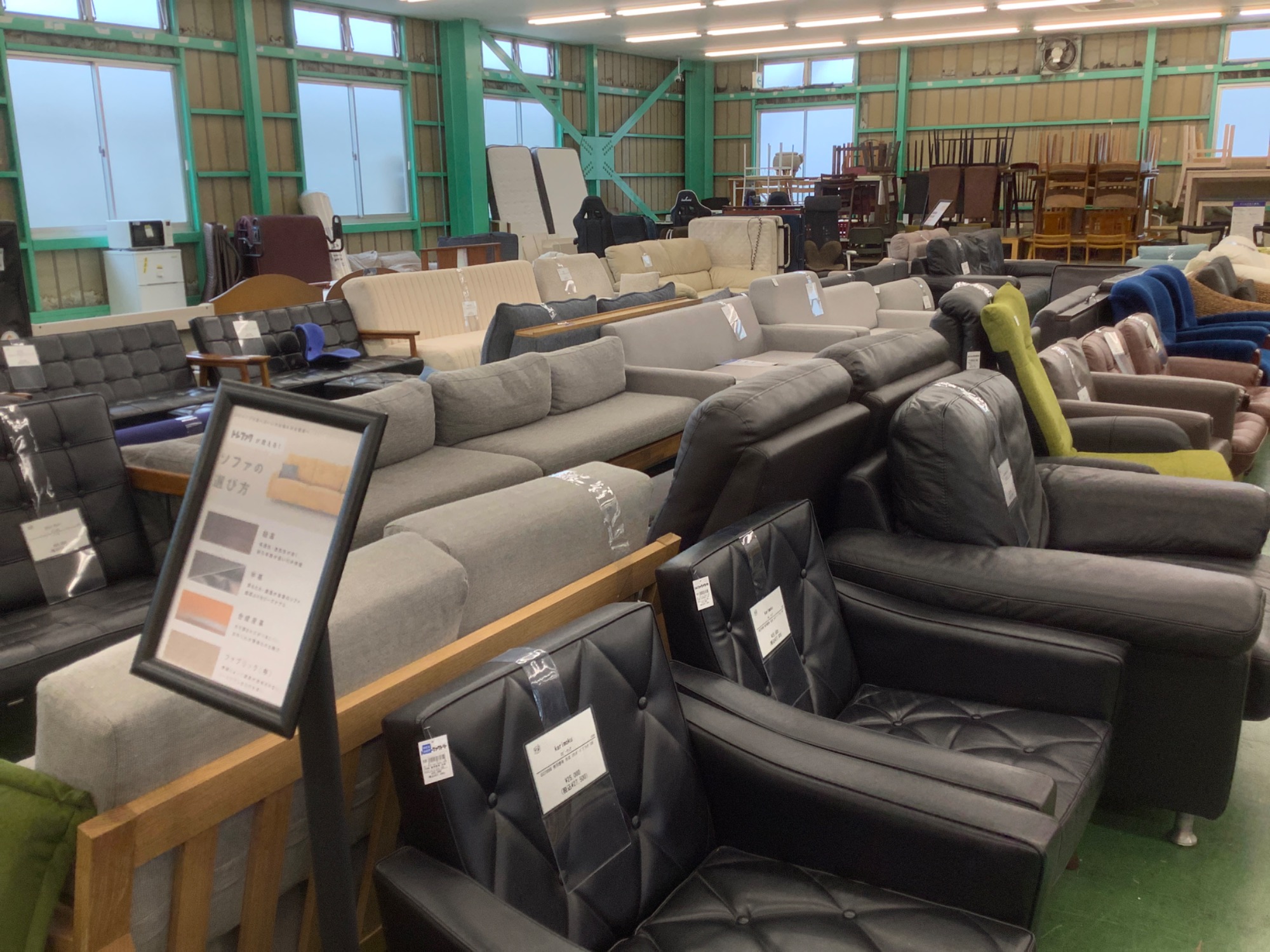 中古家具といったらトレファク草加！】当店自慢の売場をご紹介いたし