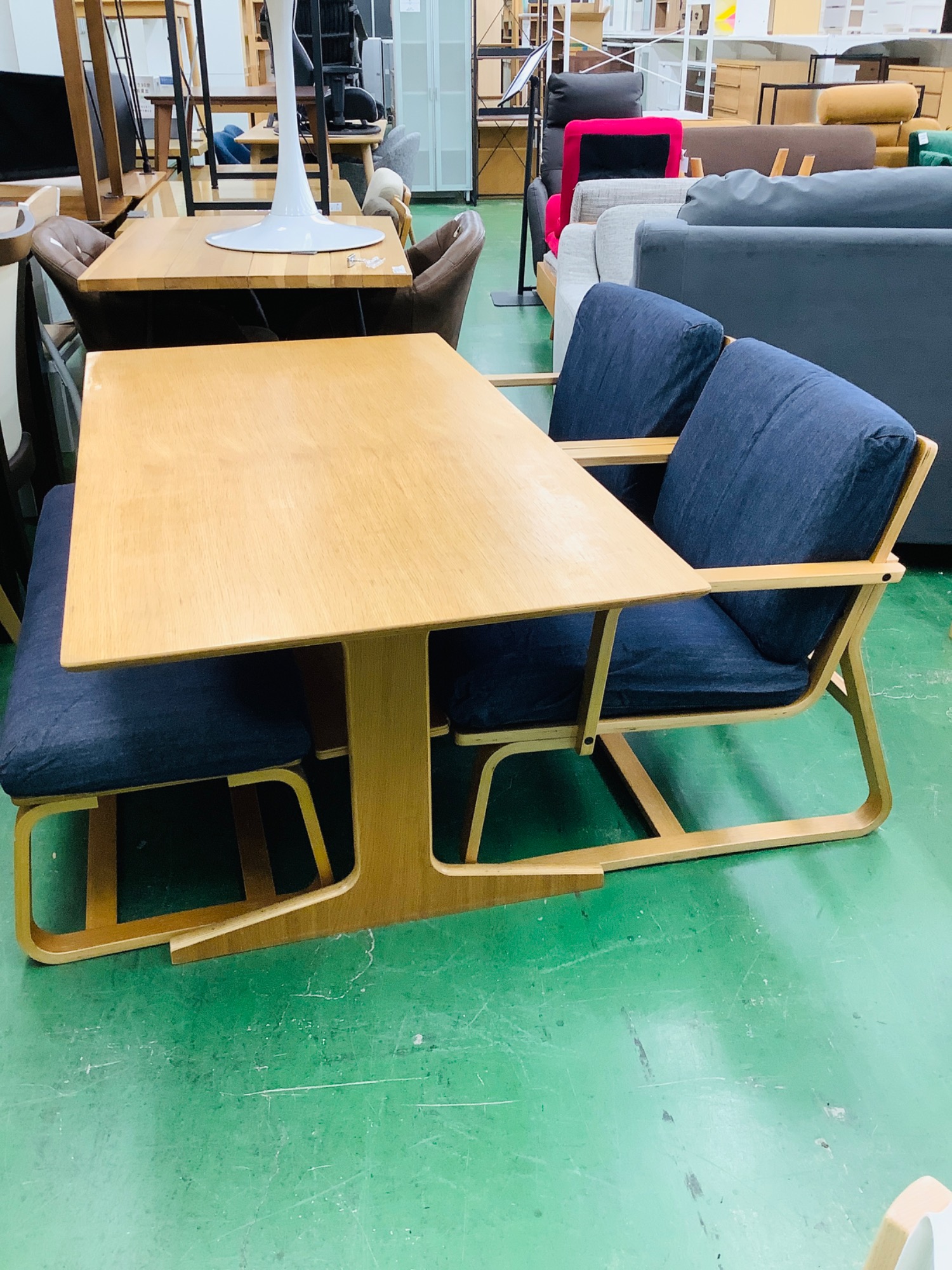 ベンチダイニング4点セット【無印良品】入荷しました！！｜2025年01月