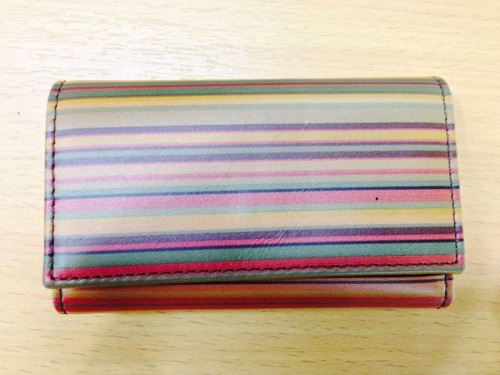 財布のキーケース