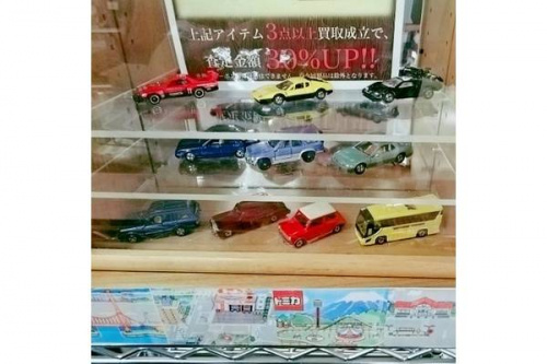 楽器・ホビー雑貨のミニカー