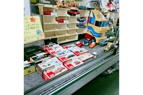 ミニカーのトミカ