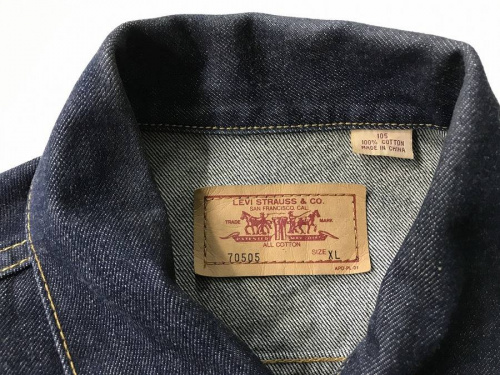 ﾃﾞﾆﾑｼﾞｬｹｯﾄの70505-0201