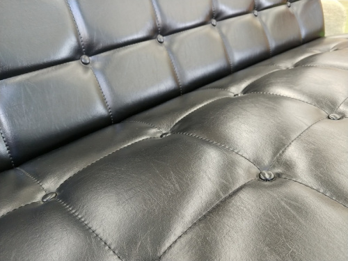 中古家具の草加