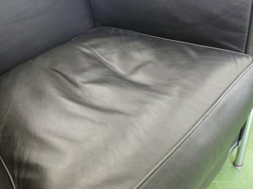 中古家具の草加