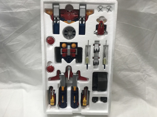 超合金のｺﾝ・ﾊﾞﾄﾗｰ?