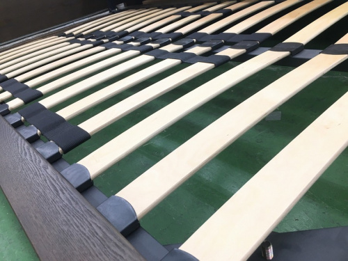 ラウンドテーブルの草加中古