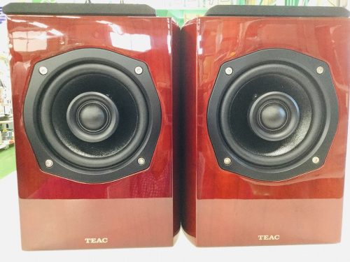 ペアスピーカーのTEAC