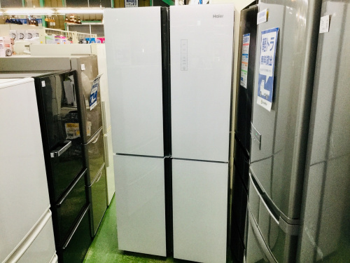 冷蔵庫の4ドア冷蔵庫