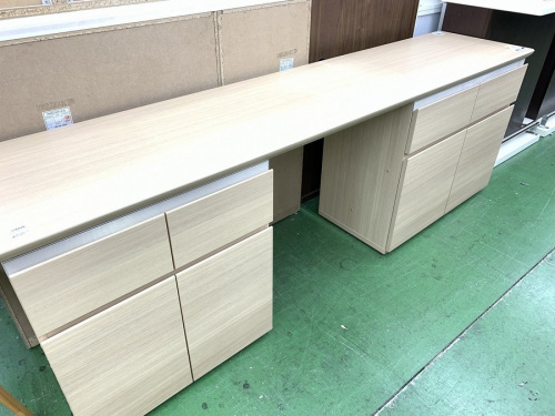 家具のカウンター