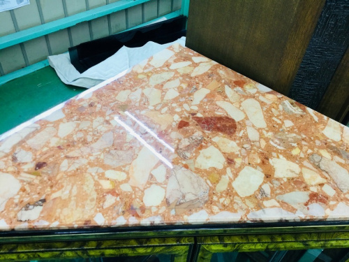 3段の中古インテリア