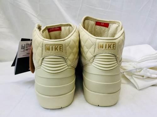 スニーカーセットのJUST DON×NIKE AIR JORDAN 2