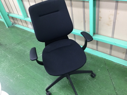 生活家具のイス