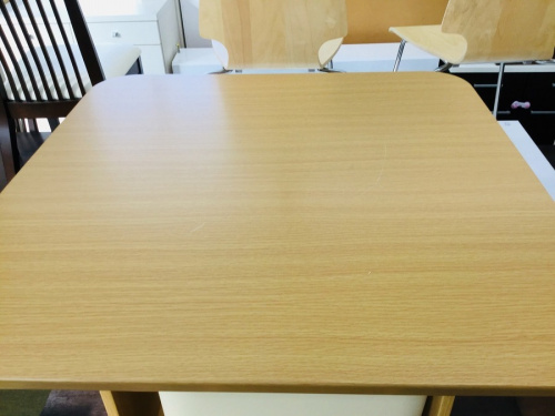 ダイニングのドレッサー