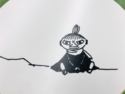 スツールのartek