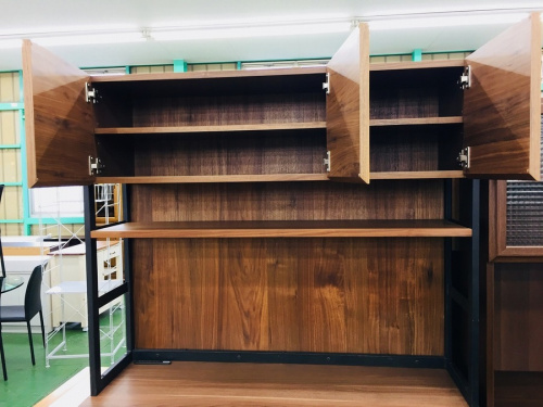 カップボード・食器棚のレンジボード