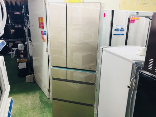 冷蔵庫の6ドア冷蔵庫