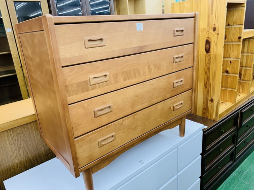 収納家具のチェスト