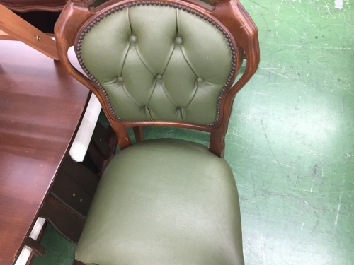 ブラウン×グリーンの中古家具