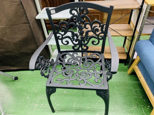 生活家具のイス