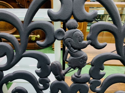 イスのガーデニングチェア