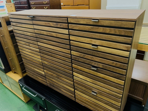 収納家具の万能収納