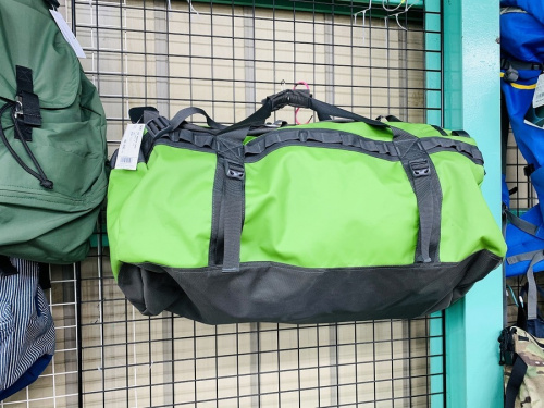 アウトドア用品のアウトドア