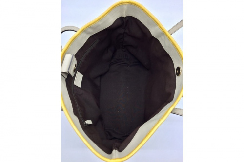 トートバッグ　グッチョリの中古　服飾　ブランド