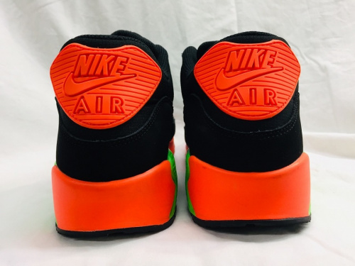 ローカットスニーカーのNIKE　AIR