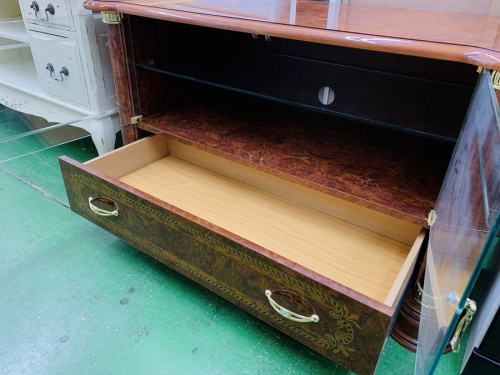 AV収納のアンティーク調テレビ台