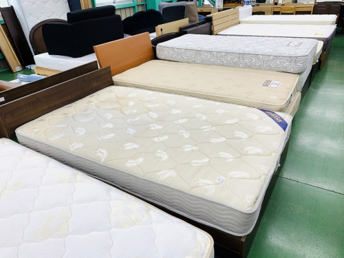 BIMAKESの中古家具